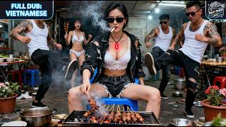 The Female Agent at the Grilled Sausage Stall