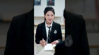 他吻小玫瑰
