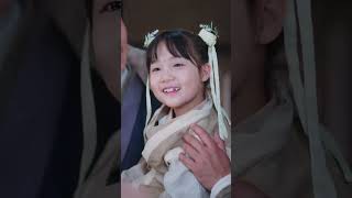 天降福寶！錦鯉團寵帶全家嘎嘎炫肉
