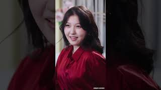 Genius Lawyer Persuades Suspects to Surrender—And Gets Thank-You Banners