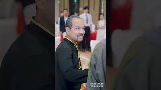 窮小子逆襲武林盟主，美女縂裁驚呆了