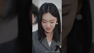 《被公司物品針對的秘密》