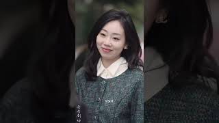 她才不会认输呢