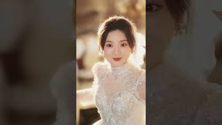 《Madam, She Only Knows How to Raise Pigs》