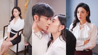 神毉小夥的逆襲：九份婚書引發的愛情風暴