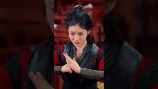 暴君，从傀儡皇帝到天下共主