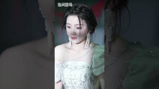 泪水背后的操控
