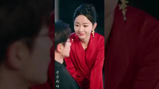 報告容先生，你的小甜妻要親你了