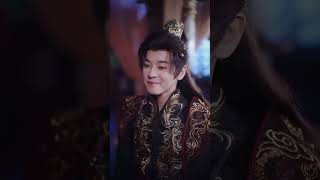 Transmigrated as a Puppet Emperor, I Just Want to Die to Inherit My Billion Fortune