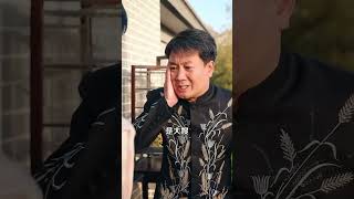 Master Gu of Jingda: School Beauties Line Up for His Desk Mate