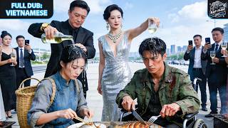 女孩吃饭被混混羞辱赶出门，总裁丈夫出手让他们全完蛋