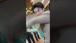乞丐強者：一掌驚天下