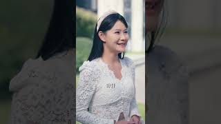 Divine Doctor's Revenge: The Worthless' Empire Rise