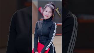 《羽球真神横扫全场》