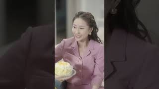 她從火光中來