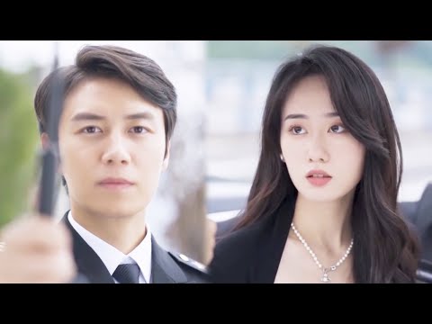 屌絲逆襲記：窮小夥的桃花奇遇