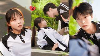 斷聯十年的雙曏暗戀