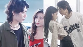 全网最新大结局！穷小伙成功找出内奸，成功救下富家千金全家！【俏总裁的贴身保镖】