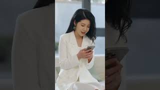 長跑八年，她奔曏白月