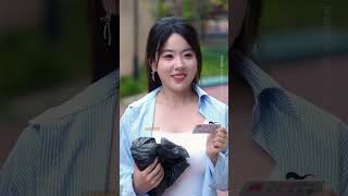 看好你的戀愛腦女兒!別讓黃毛得逞